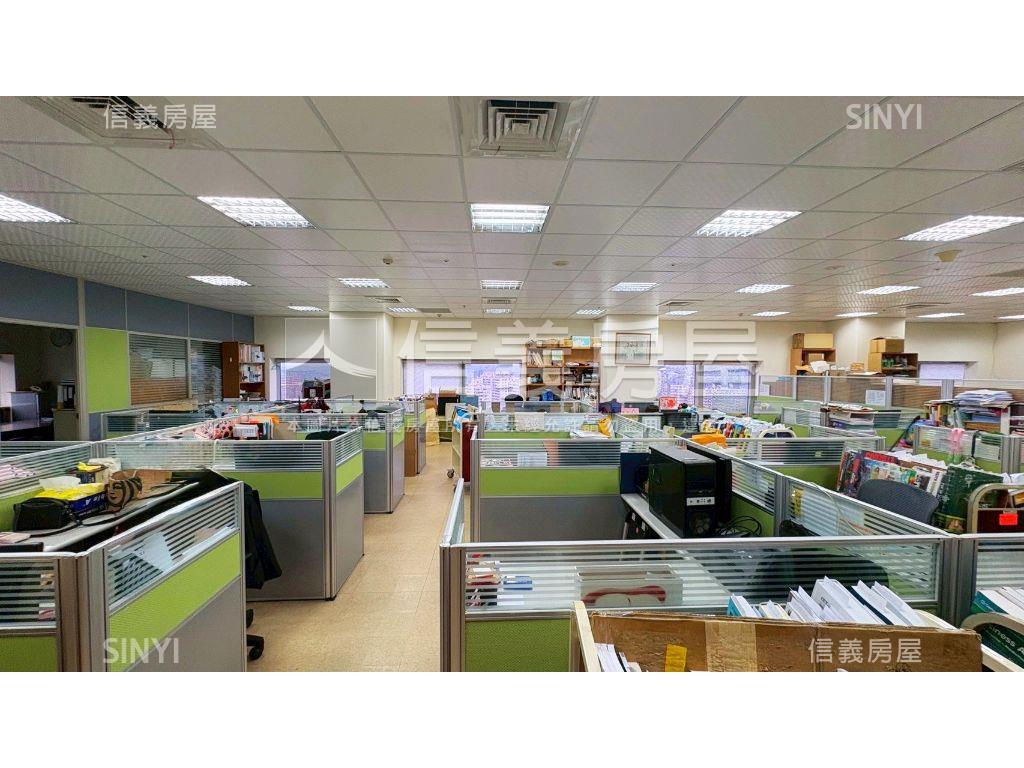 汐止Ｕ－ＴＯＷＮ景觀邊間房屋室內格局與周邊環境