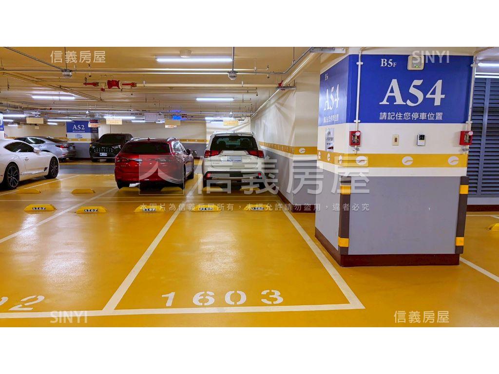 汐止Ｕ－ＴＯＷＮ景觀邊間房屋室內格局與周邊環境