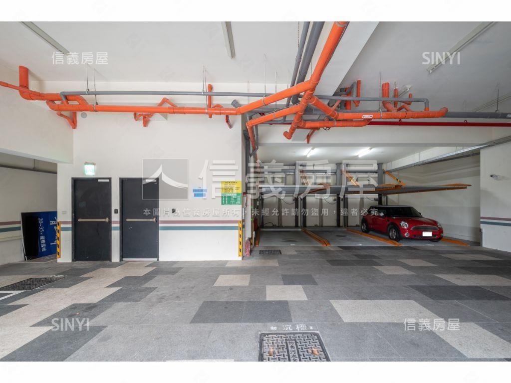 菁山邸優美二樓Ａ房屋室內格局與周邊環境