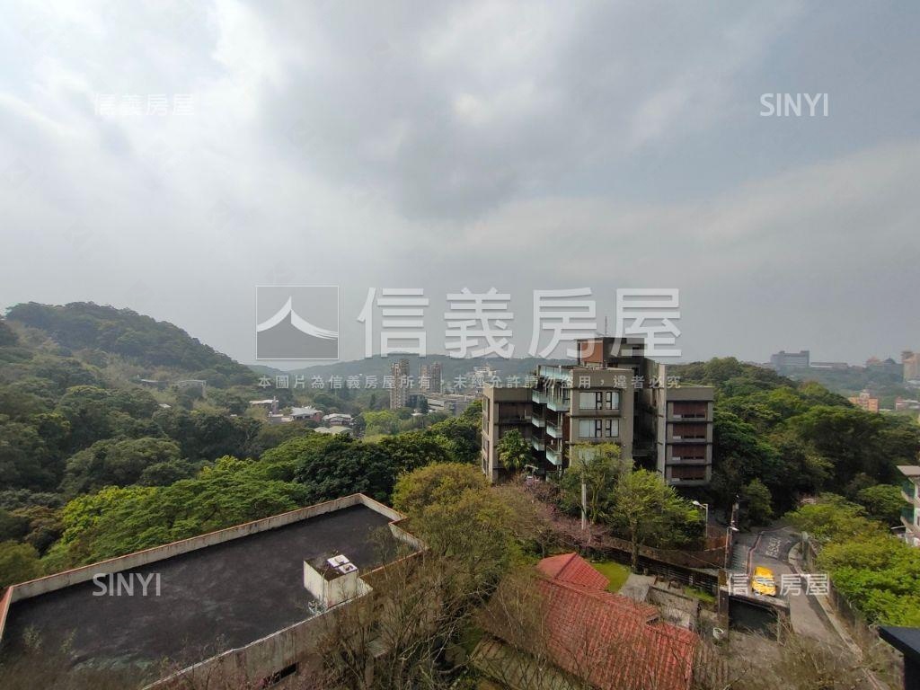 菁山邸優美二樓Ａ房屋室內格局與周邊環境