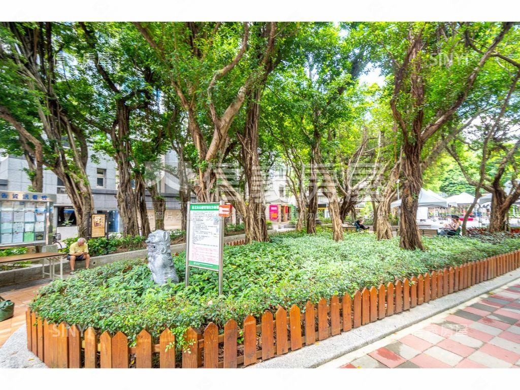 法意●中正國中４米５房屋室內格局與周邊環境