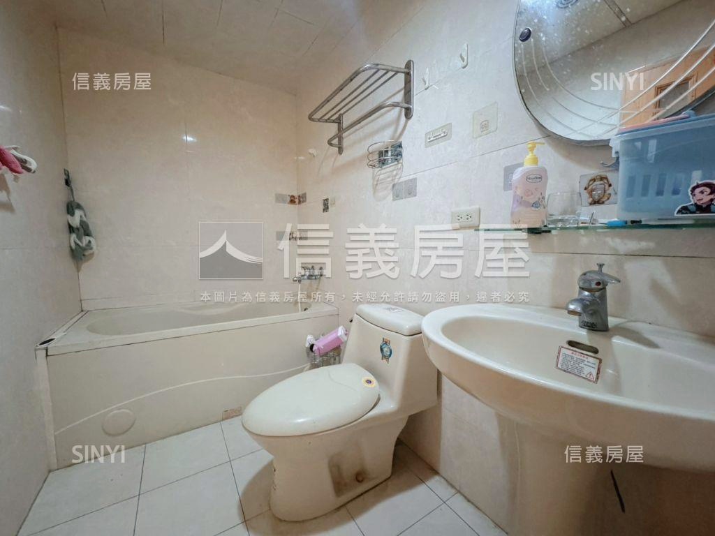 近水湳經貿臨路透天房屋室內格局與周邊環境