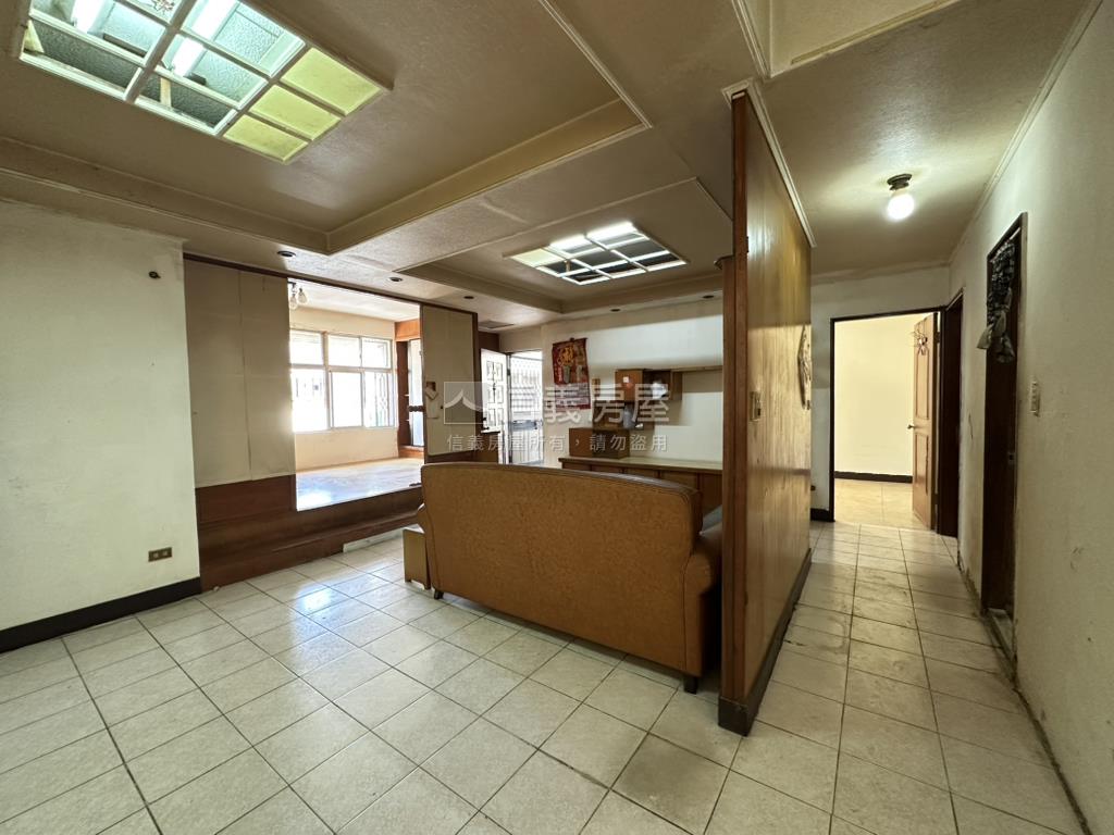 北區｜一層一戶二樓公寓房屋室內格局與周邊環境