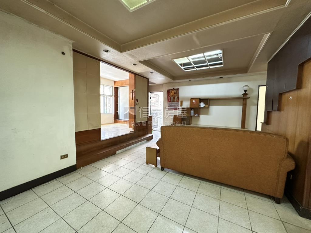 北區｜一層一戶二樓公寓房屋室內格局與周邊環境
