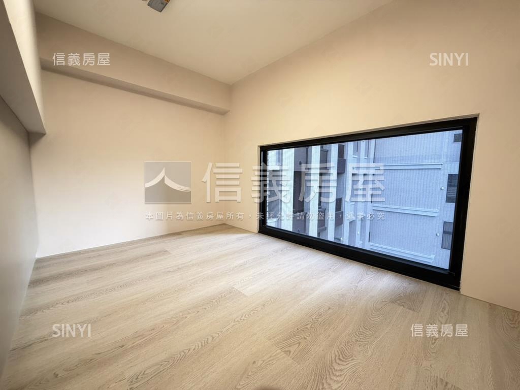 文心愛悅先看！美裝潢１房屋室內格局與周邊環境