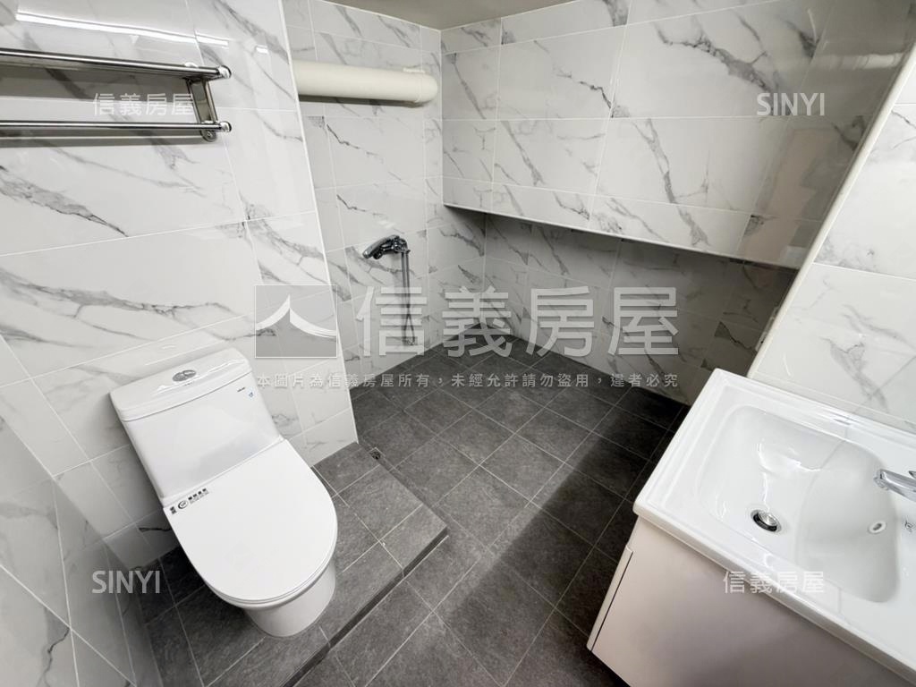 文心愛悅先看！美裝潢１房屋室內格局與周邊環境