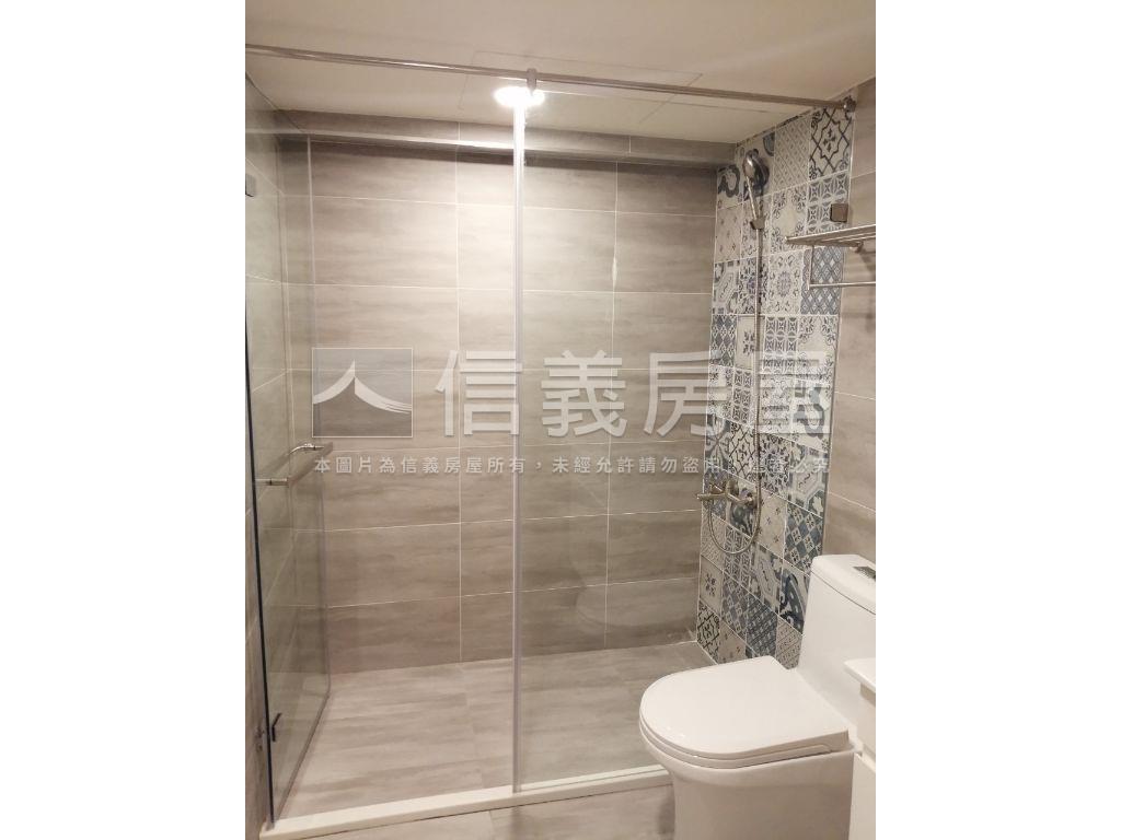 近ＳＯＧＯ收租華廈聖品房屋室內格局與周邊環境