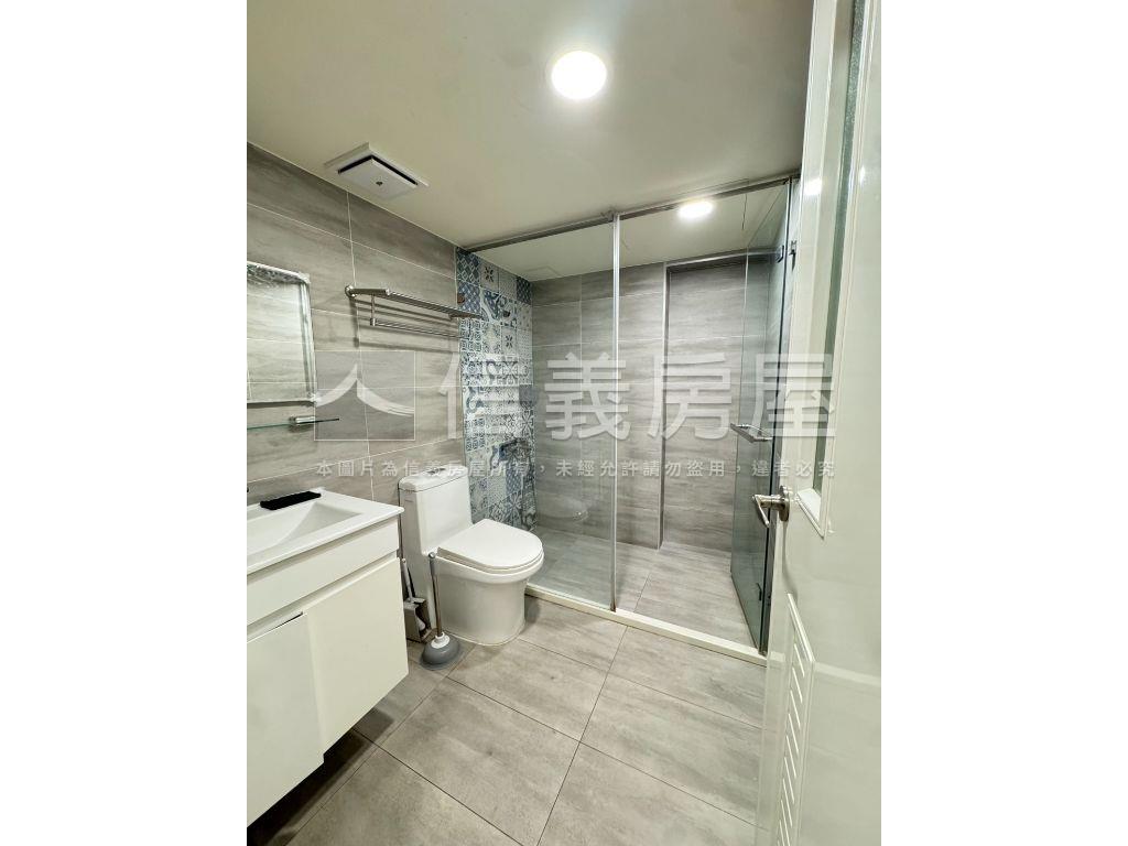 近ＳＯＧＯ收租華廈聖品房屋室內格局與周邊環境