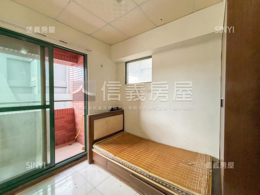 美術館旁景觀四房大平車房屋室內格局與周邊環境