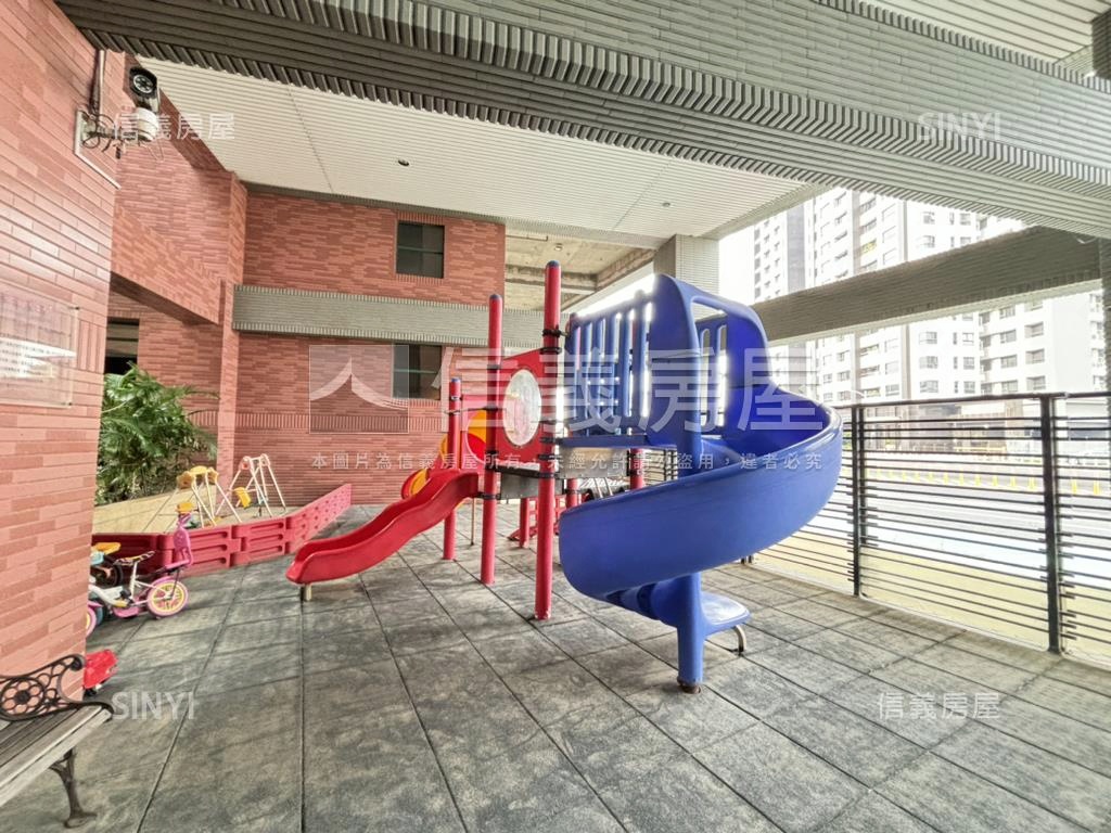 美術館旁景觀四房大平車房屋室內格局與周邊環境