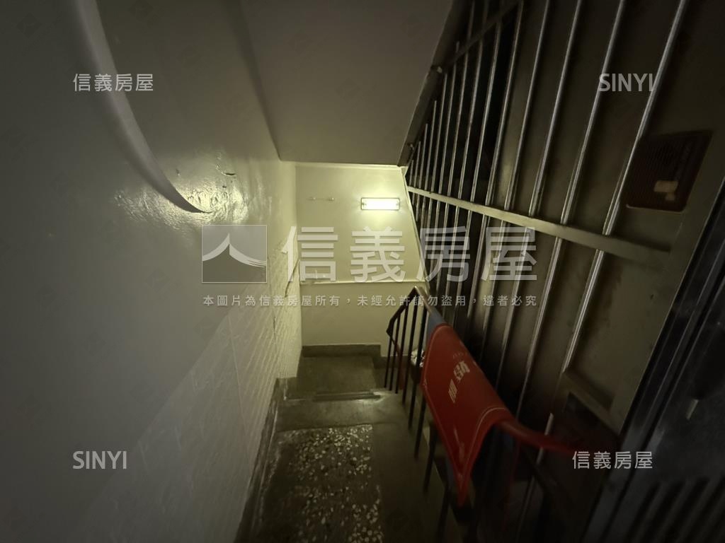 近彰基透天房屋室內格局與周邊環境