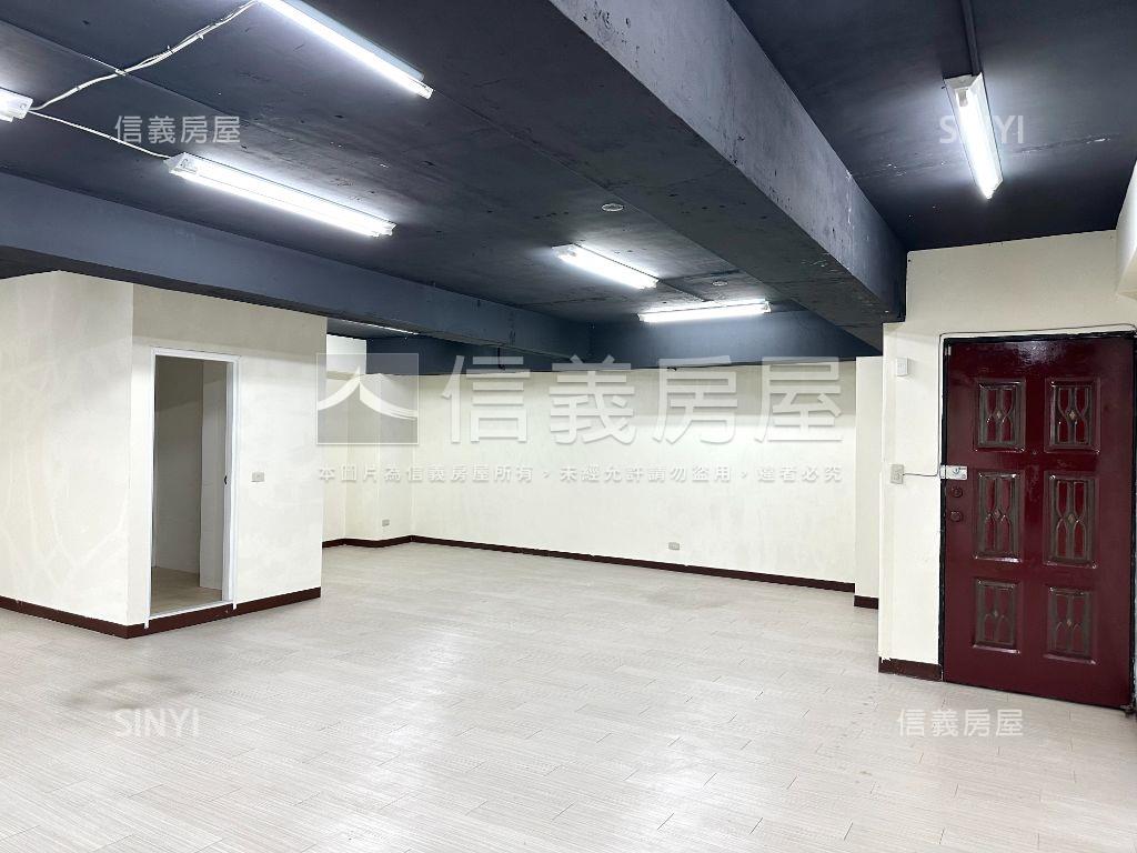 敦化學區方正高樓住辦房屋室內格局與周邊環境