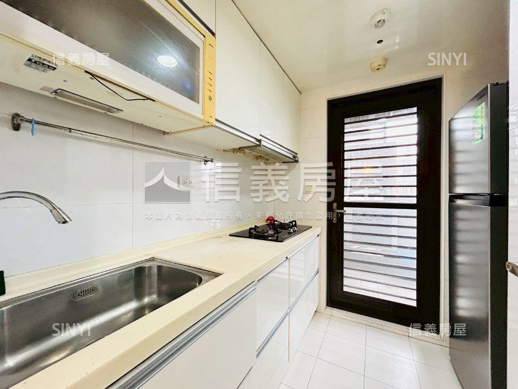 稀有釋出新橫濱兩房美屋房屋室內格局與周邊環境