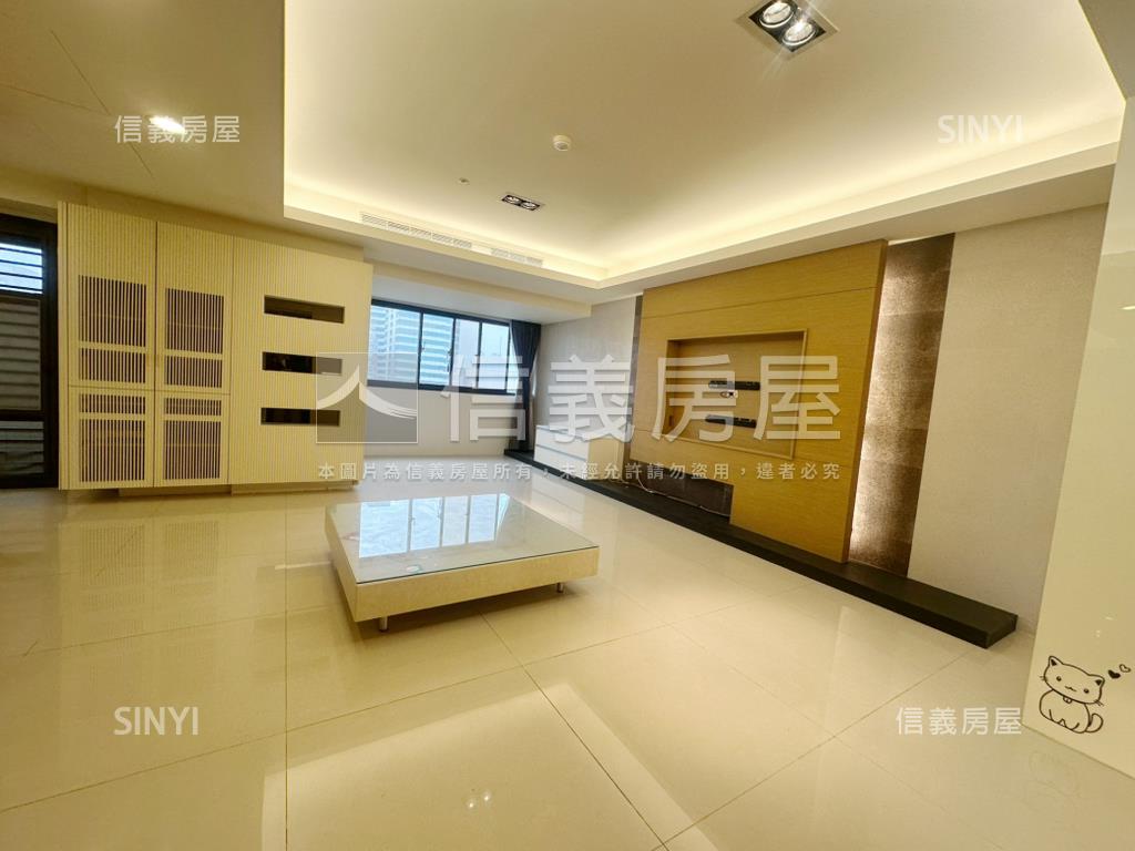 馥華大台北。高樓房屋室內格局與周邊環境