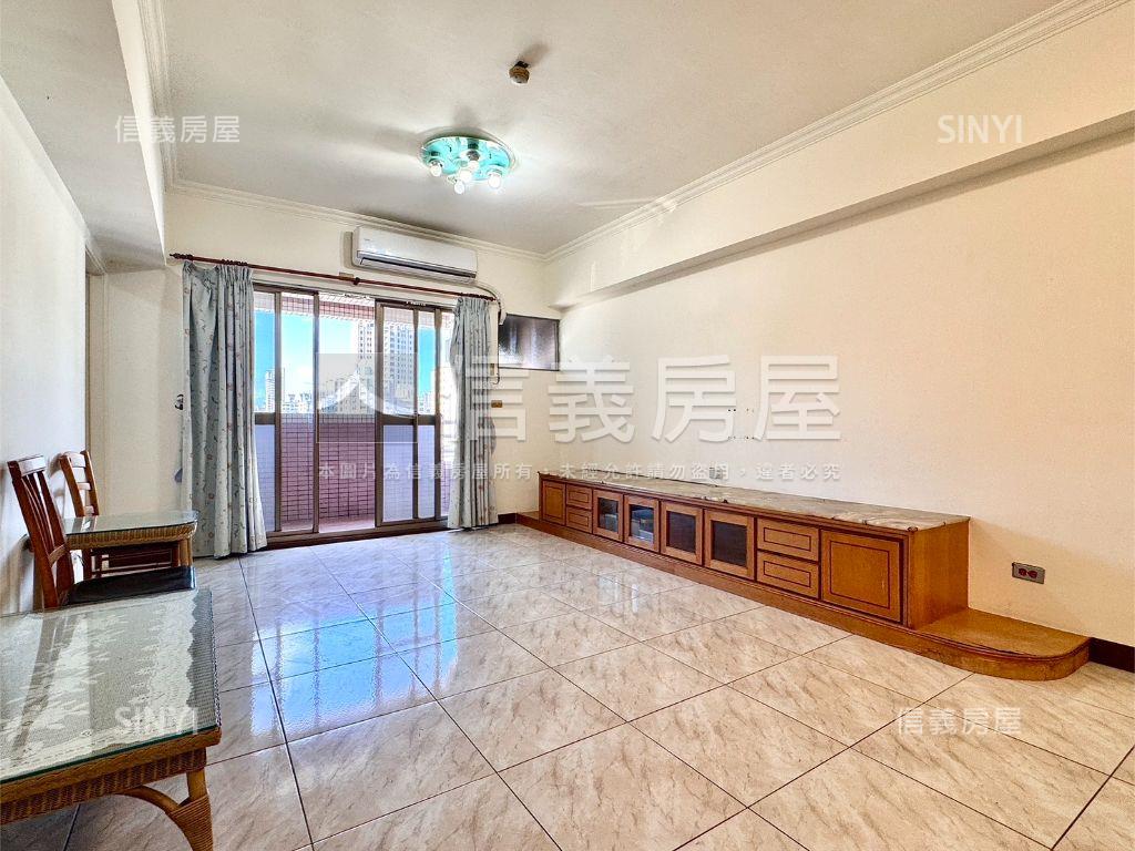 農十六旁三房平車房屋室內格局與周邊環境