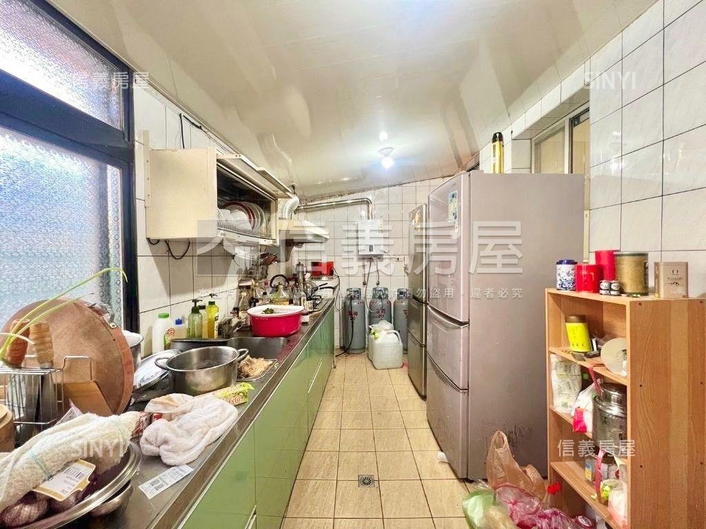 沙崙☆一樓顧膝蓋美寓房屋室內格局與周邊環境