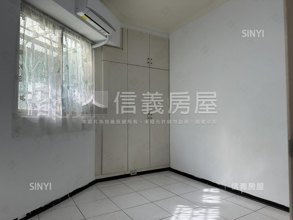 捷徑電梯邊間兩房房屋室內格局與周邊環境