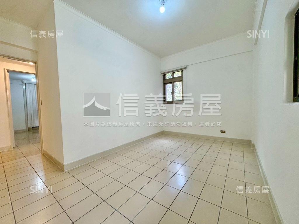 西松高中旁邊間雅居房屋室內格局與周邊環境