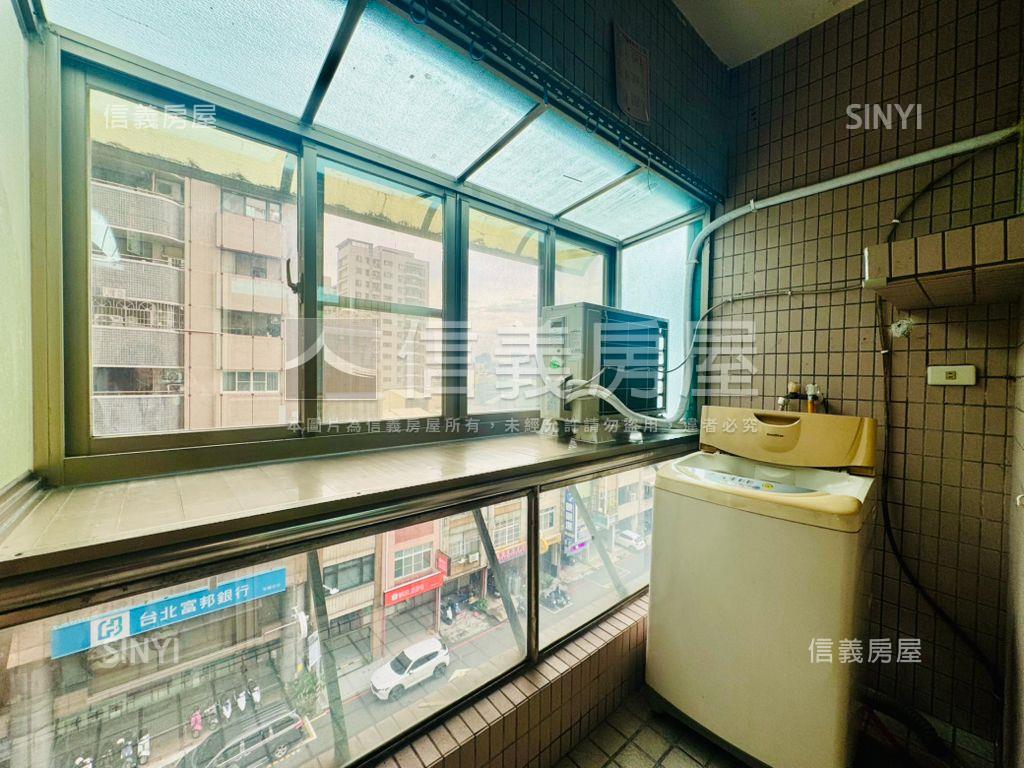三多復興邊間採光美宅車位房屋室內格局與周邊環境