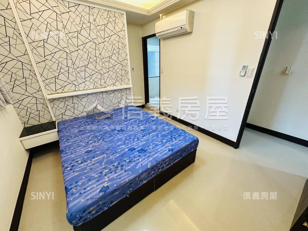 世紀凱悅朝南三房附車位房屋室內格局與周邊環境