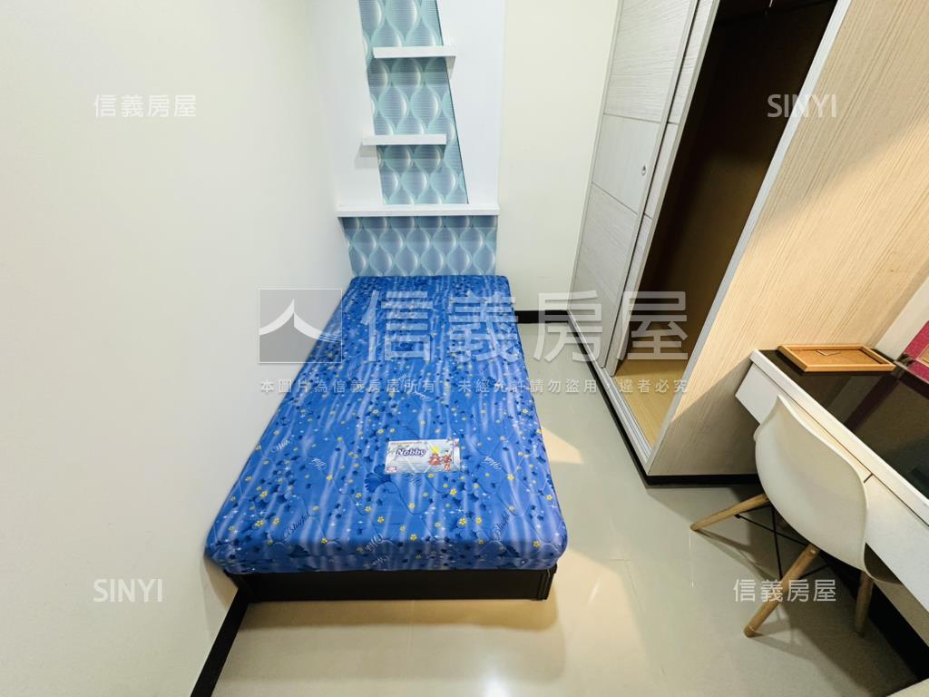 世紀凱悅朝南三房附車位房屋室內格局與周邊環境