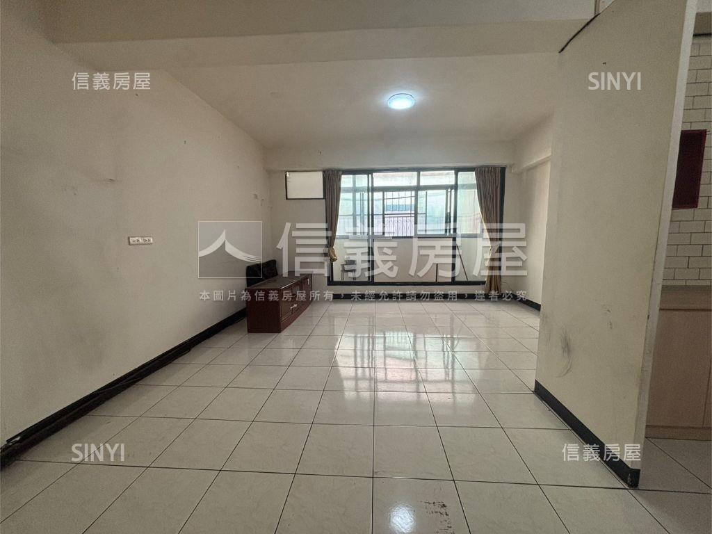 北區近捷運低總價三房房屋室內格局與周邊環境