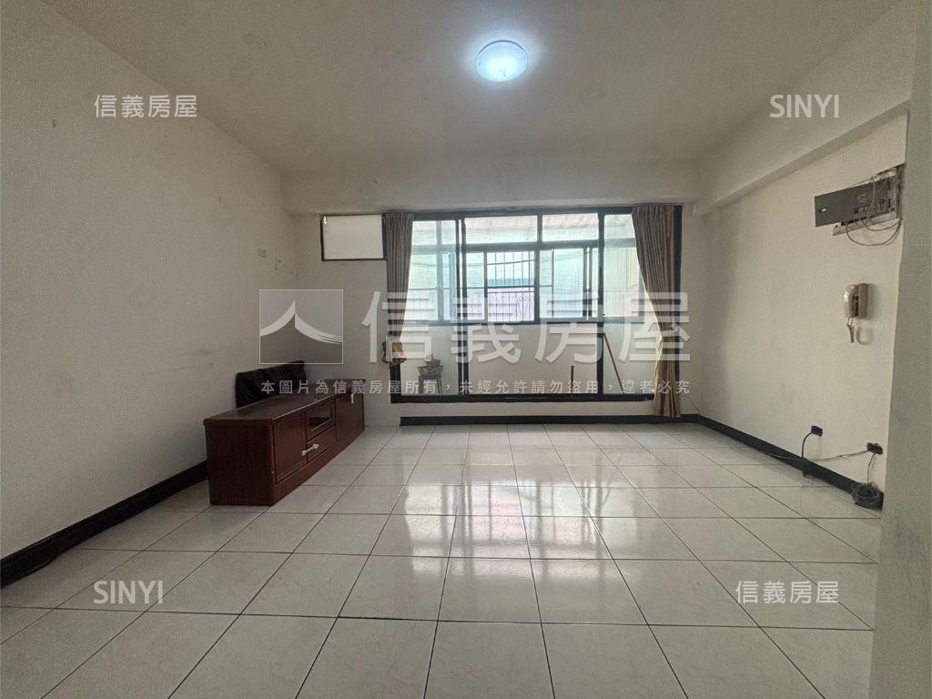 北區近捷運低總價三房房屋室內格局與周邊環境