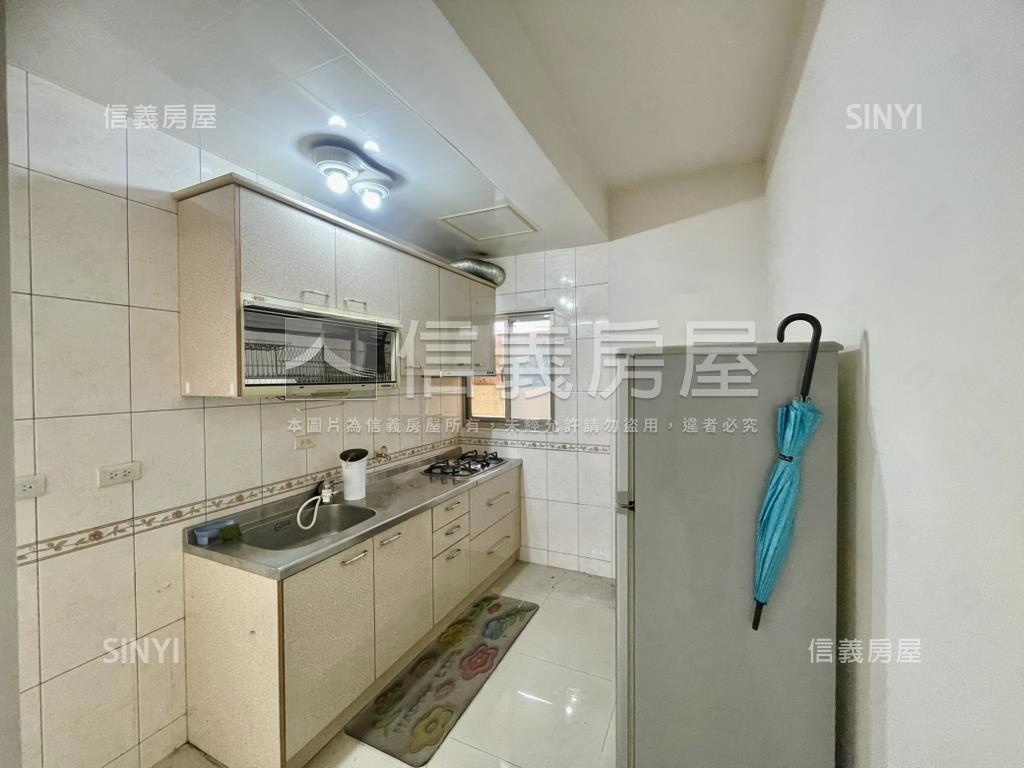 電梯三房好規劃機能佳房屋室內格局與周邊環境