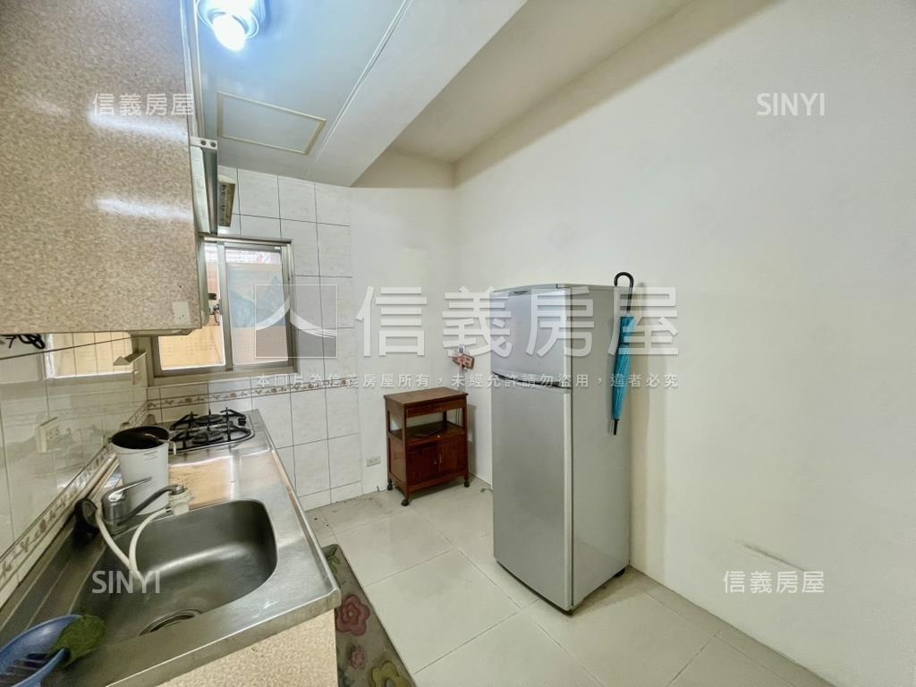 電梯三房好規劃機能佳房屋室內格局與周邊環境