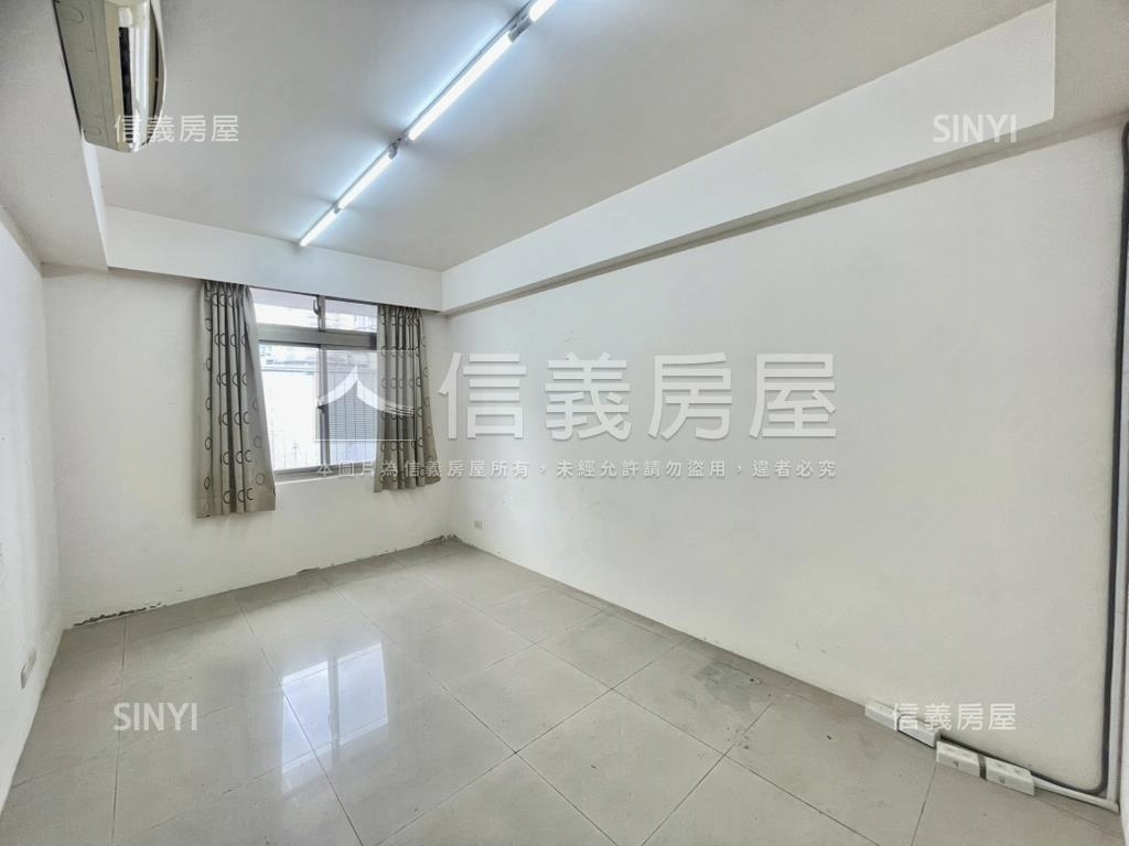 電梯三房好規劃機能佳房屋室內格局與周邊環境