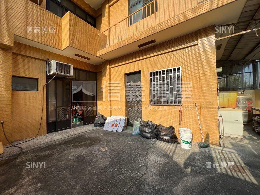 民族角間庭院透天房屋室內格局與周邊環境