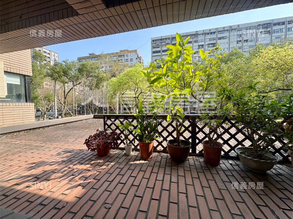 仁愛路林蔭精美屋況採光好房屋室內格局與周邊環境