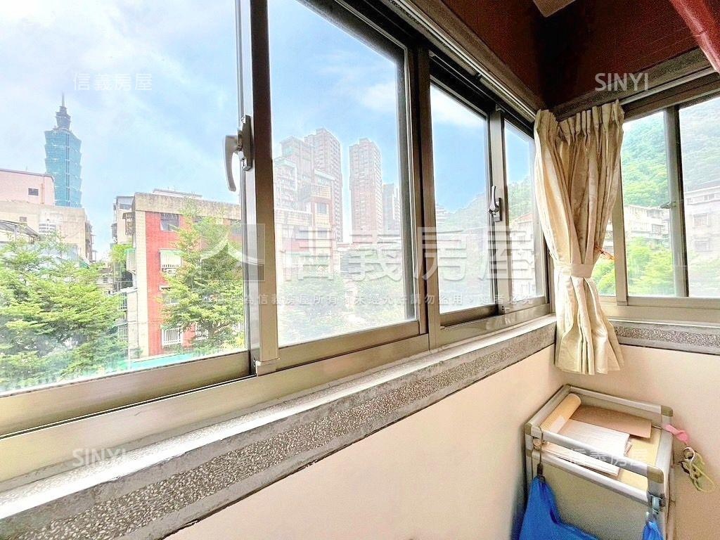 綠蔭三房看１０１有車位房屋室內格局與周邊環境