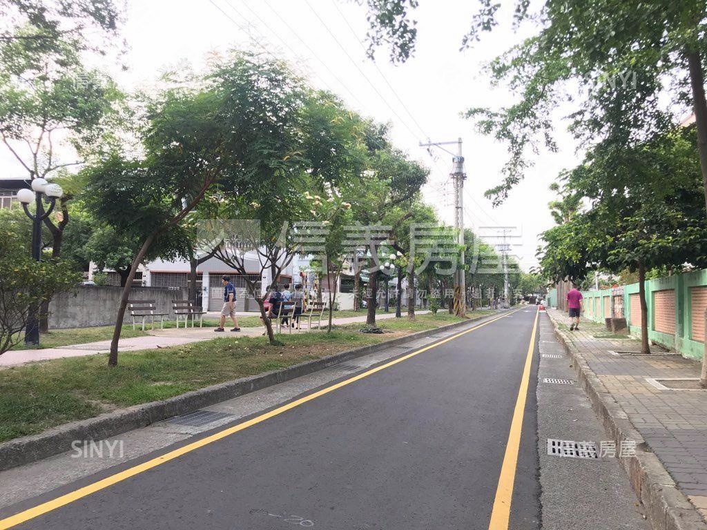 近中興商圈土地房屋室內格局與周邊環境