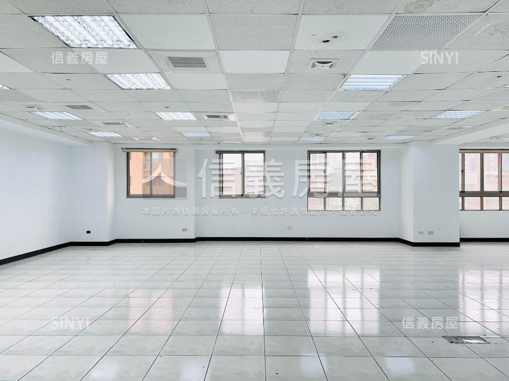 經國路台北捷豹百坪商辦房屋室內格局與周邊環境