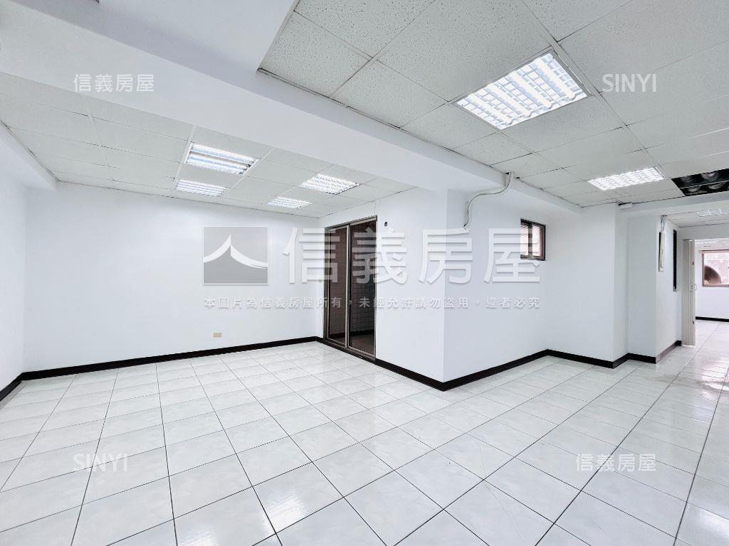 經國路台北捷豹百坪商辦房屋室內格局與周邊環境