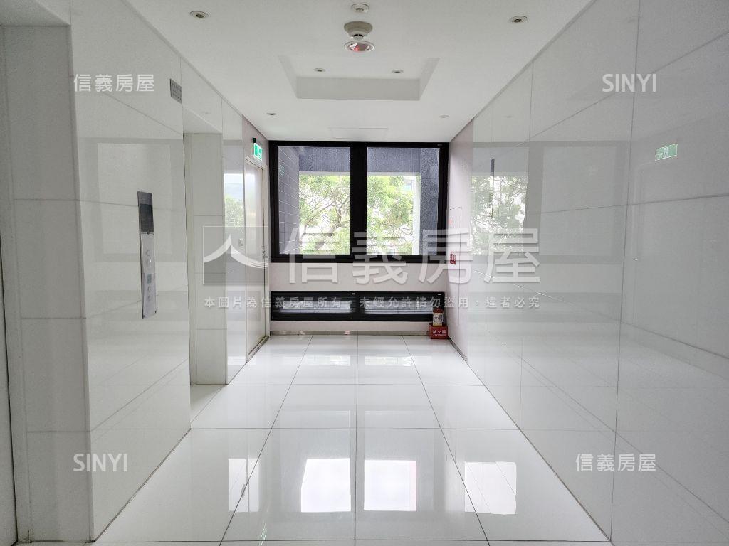璞園花見～景觀露臺大戶房屋室內格局與周邊環境