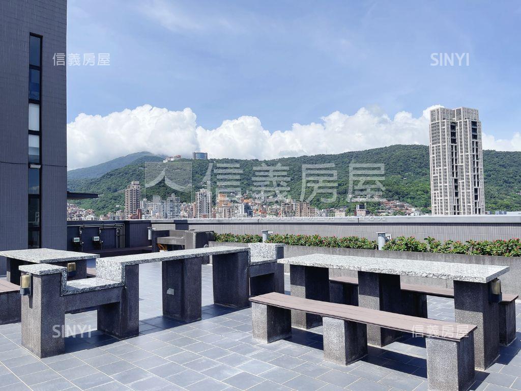 璞園花見～景觀露臺大戶房屋室內格局與周邊環境