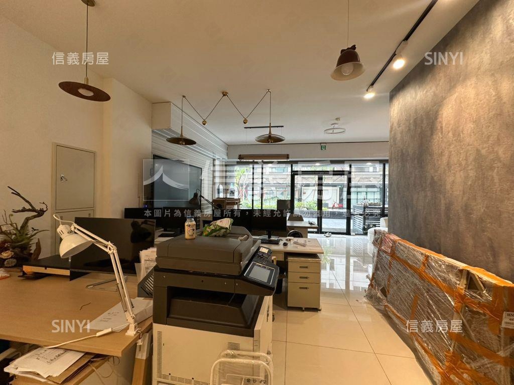 ＬＭ｜陽光樹邊間店面房屋室內格局與周邊環境
