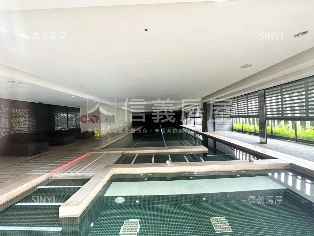 由鉅朝南美視野附三平車位房屋室內格局與周邊環境