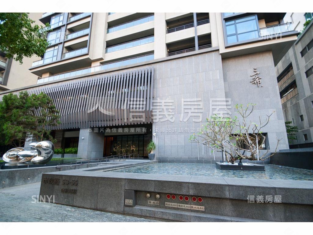 由鉅朝南美視野附三平車位房屋室內格局與周邊環境