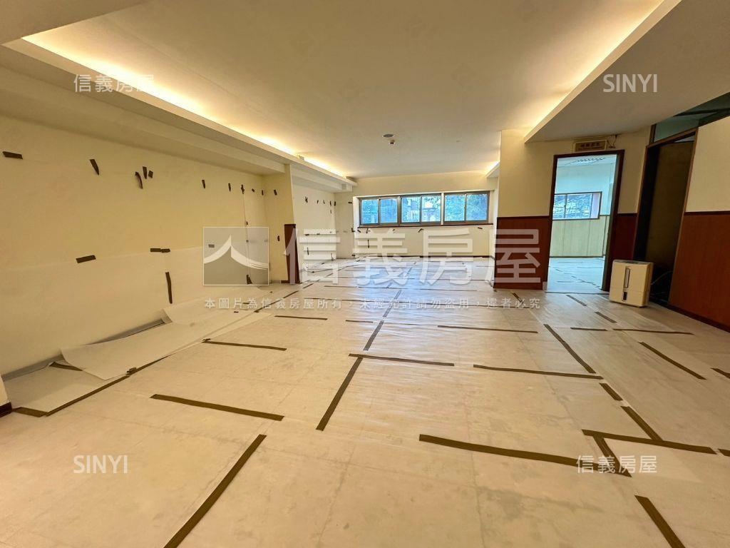 【地標型店辦】珍稀釋出房屋室內格局與周邊環境