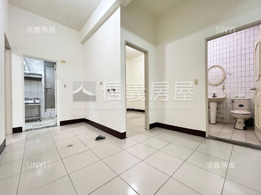民享街˙稀有１樓釋出房屋室內格局與周邊環境
