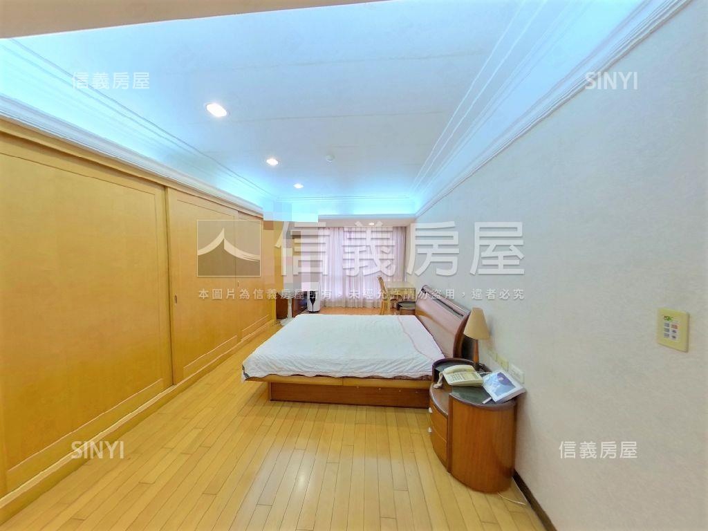 丹霞灣山水如畫房屋室內格局與周邊環境