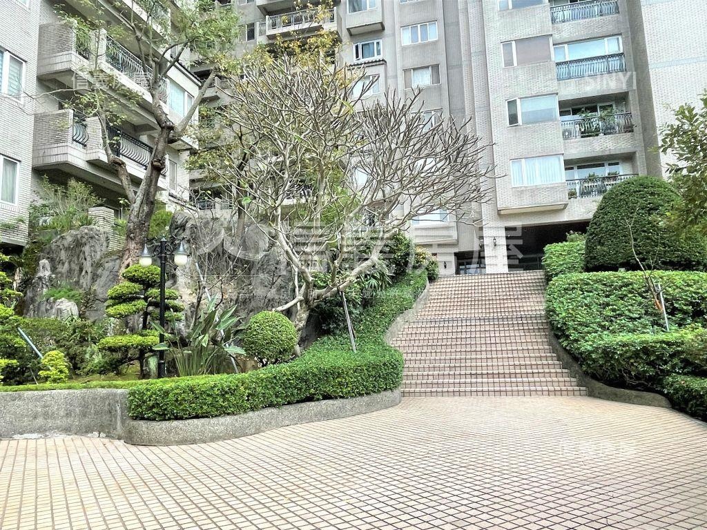 丹霞灣山水如畫房屋室內格局與周邊環境