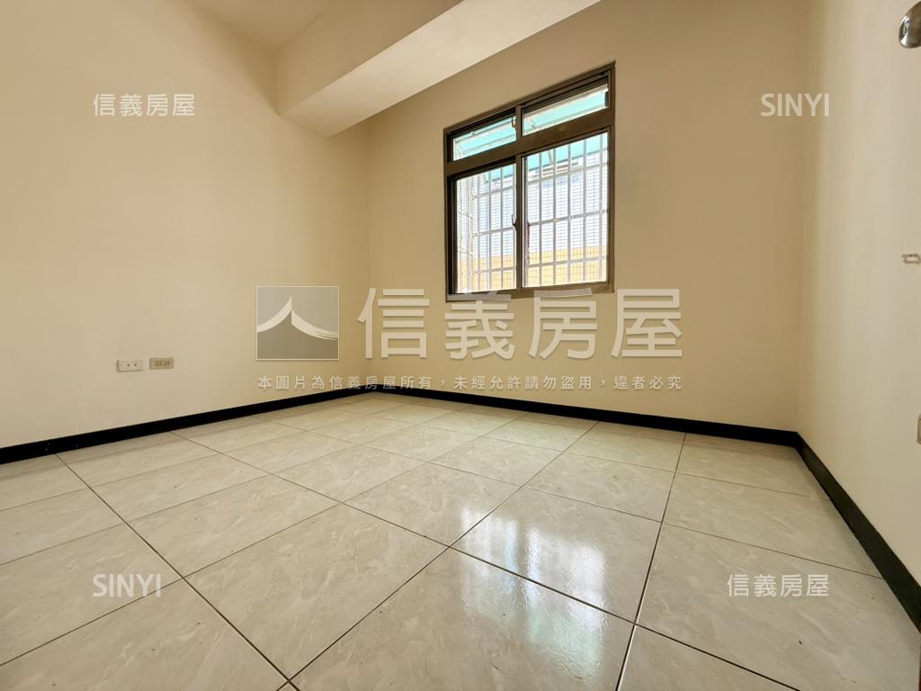 獨家專任興大河畔震後三房房屋室內格局與周邊環境