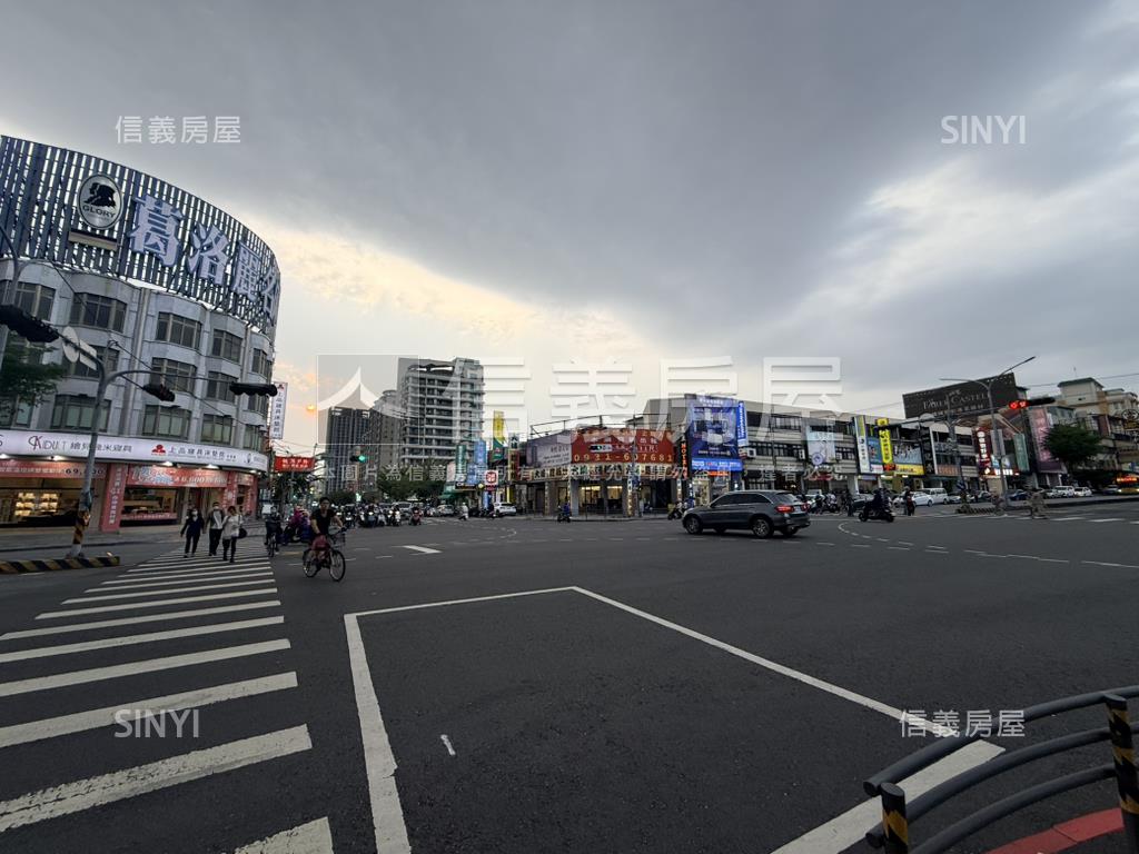 獨家專任興大河畔震後三房房屋室內格局與周邊環境