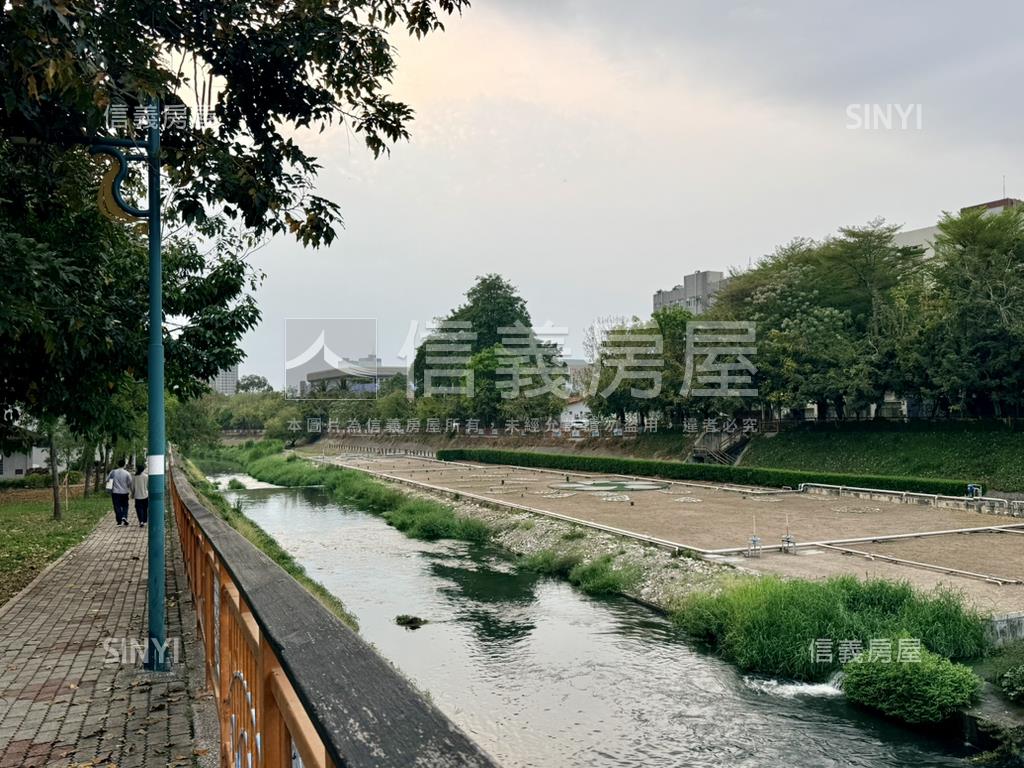 獨家專任興大河畔震後三房房屋室內格局與周邊環境