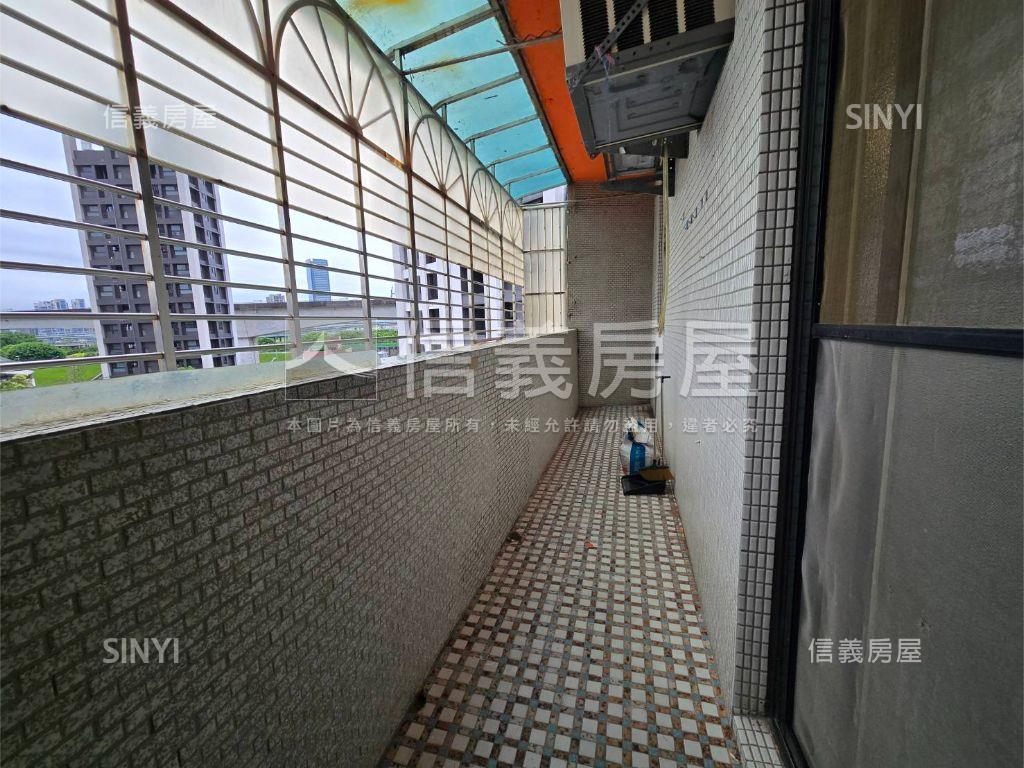 稀有土地持有２２坪大公寓房屋室內格局與周邊環境