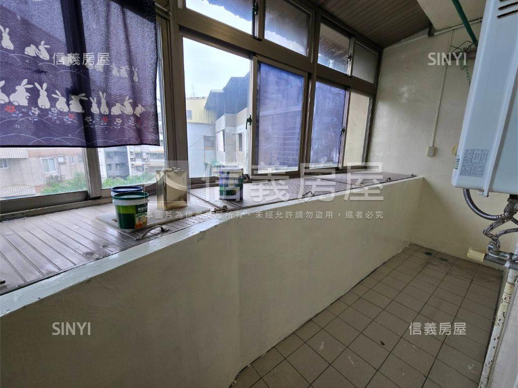 稀有土地持有２２坪大公寓房屋室內格局與周邊環境